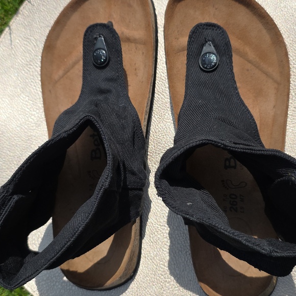 Betula Licensed By BIRKENSTOCK Black Sandals, size 40 - Picture 4 of 8